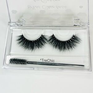 TreChic Black False Eyelashes